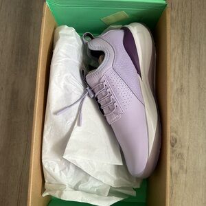 Clove Classic in Lavender